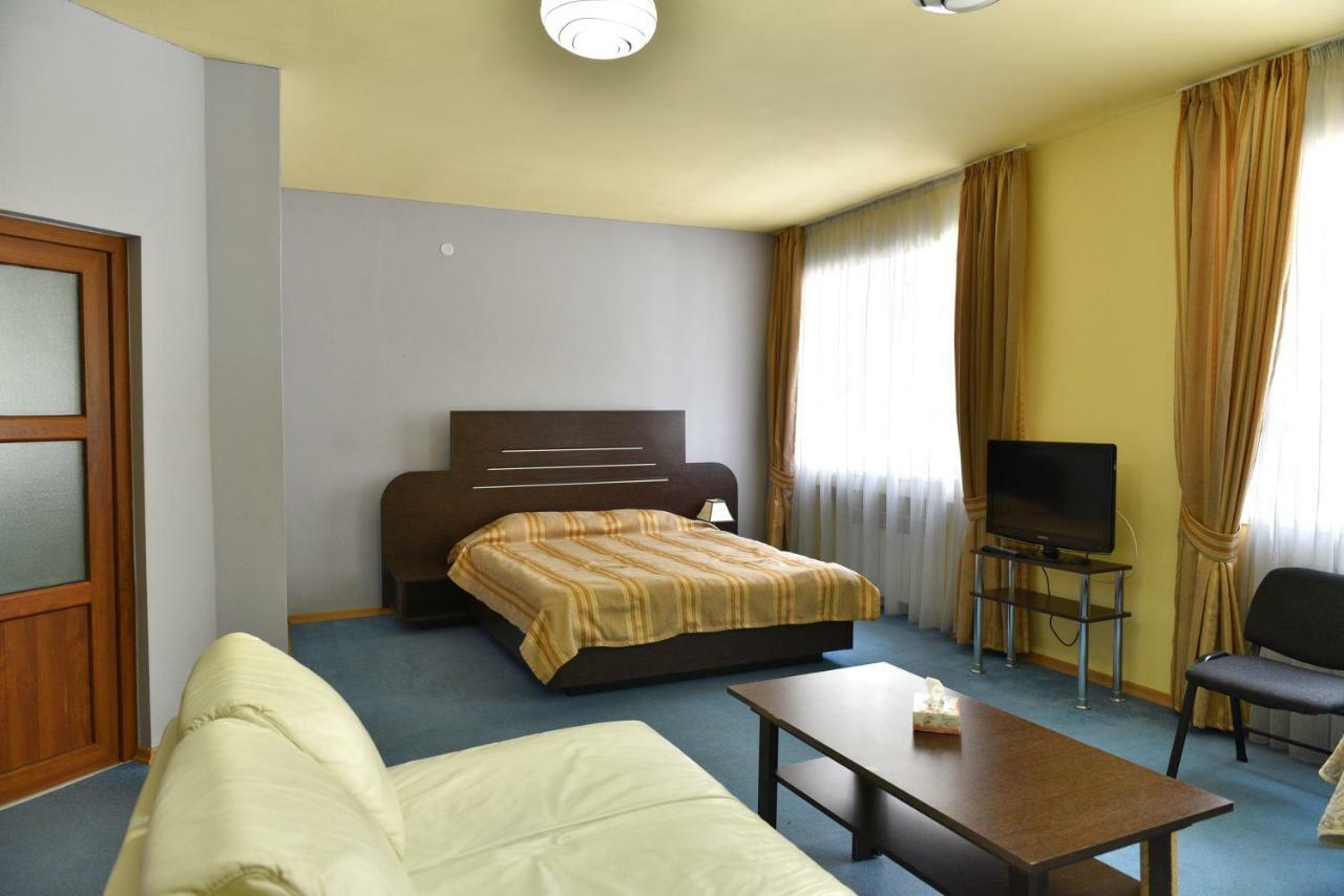 Greenwood Hotel Dilijan Exterior photo